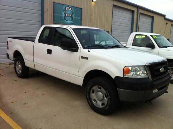 2006 Ford F150 SE Well Kept Alloy Wheels