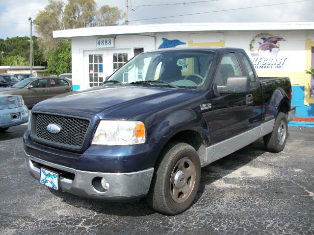 2006 Ford F150 4dr Sdn W/1sa Ltd Avail Sedan