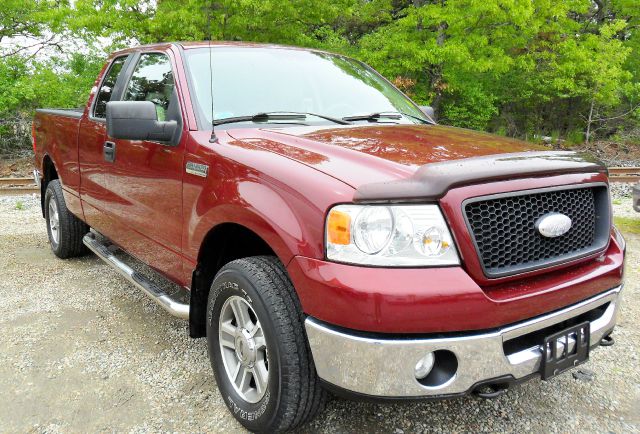 2006 Ford F150 XL 2WD Reg Cab