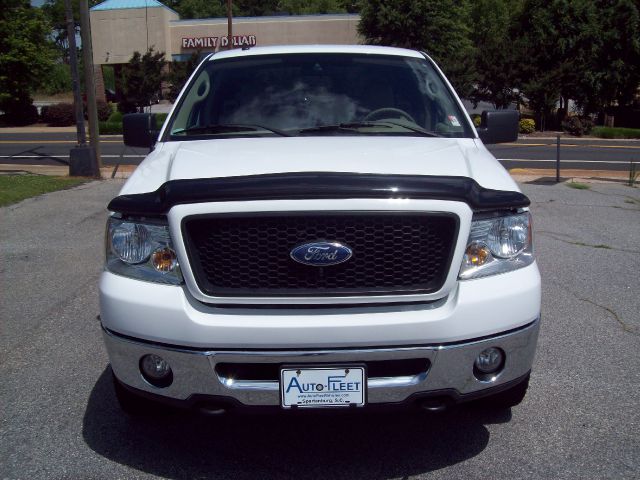 2006 Ford F150 XL 2WD Reg Cab