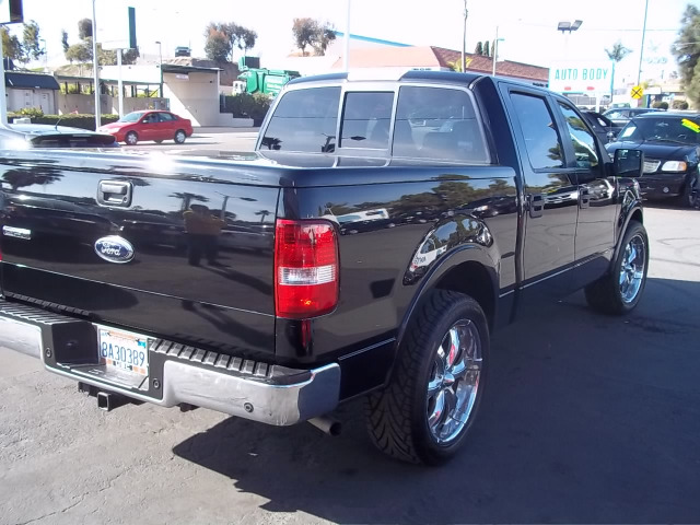 2006 Ford F150 Club Cab 131 WB