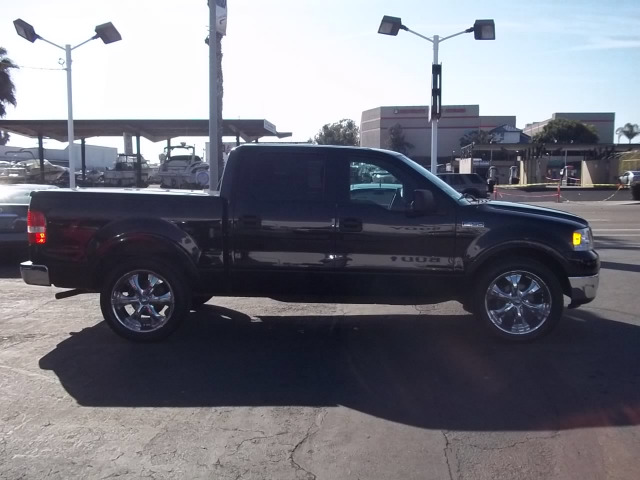 2006 Ford F150 Club Cab 131 WB