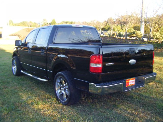 2007 Ford F150 SL Short Bed 2WD