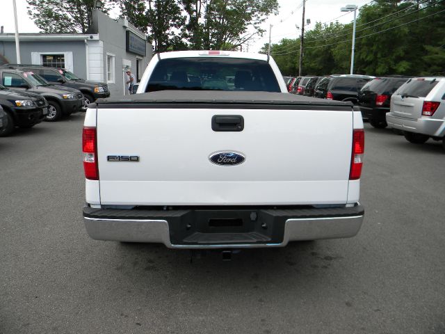 2007 Ford F150 XLT Supercrew Short Bed 2WD