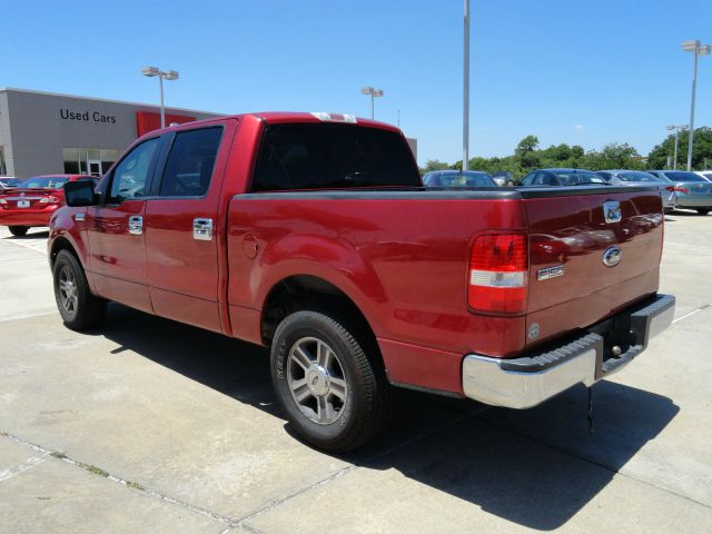 2007 Ford F150 SL Short Bed 2WD