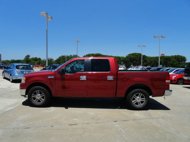 2007 Ford F150 SL Short Bed 2WD