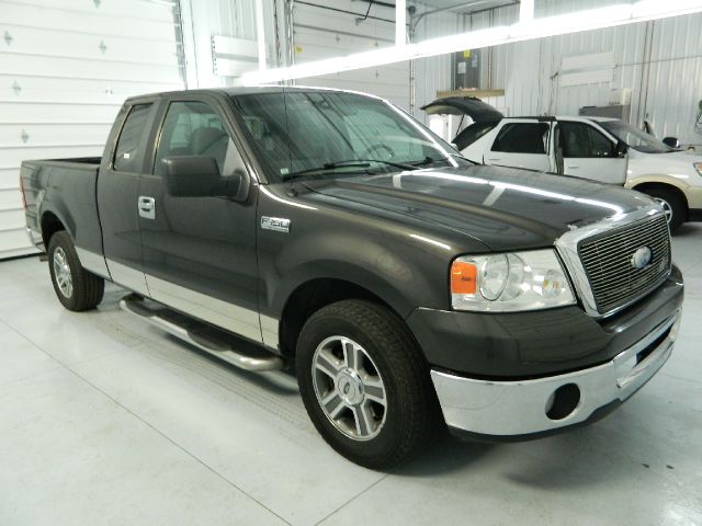 2007 Ford F150 XLT Supercrew Short Bed 2WD