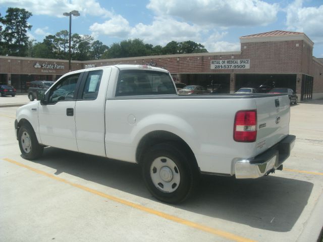 2007 Ford F150 SLE- 4X4