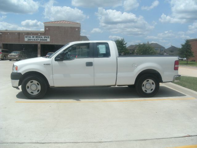 2007 Ford F150 SLE- 4X4