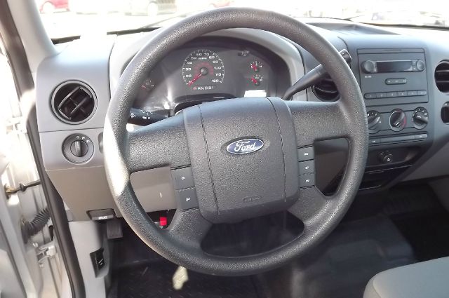 2007 Ford F150 SLE- 4X4