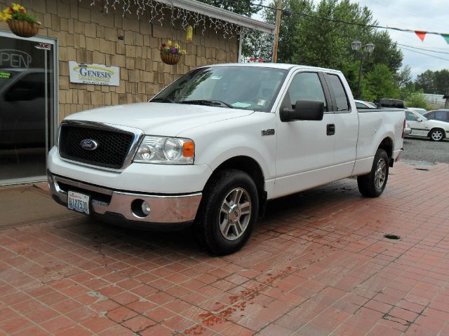 2007 Ford F150 XLT Supercrew Short Bed 2WD