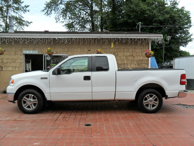 2007 Ford F150 XLT Supercrew Short Bed 2WD