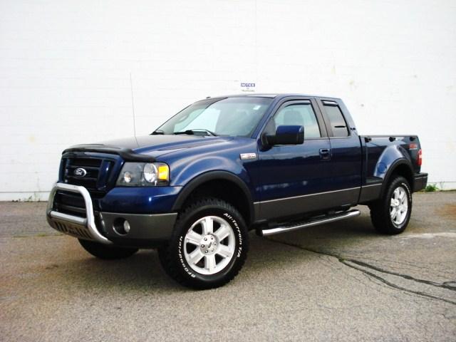 2007 Ford F150 EXT CAB 4WD 143.5wb