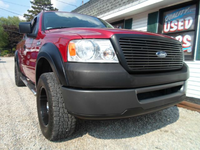 2007 Ford F150 XL Lift Bucket Utility