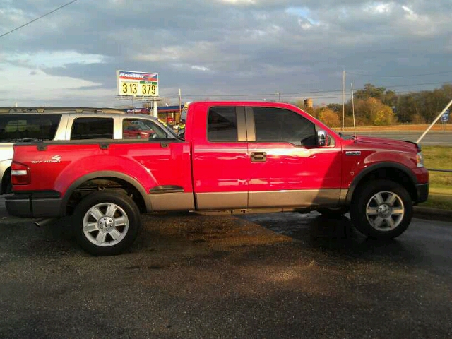 2007 Ford F150 EXT CAB 4WD 143.5wb