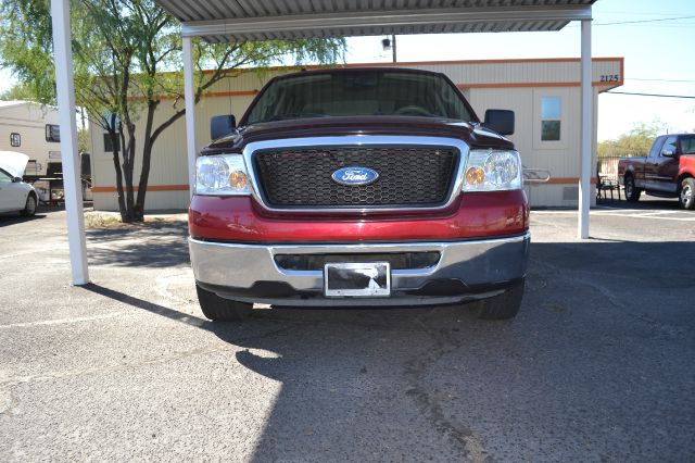 2007 Ford F150 SL Short Bed 2WD