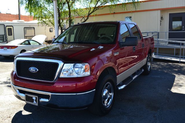 2007 Ford F150 SL Short Bed 2WD