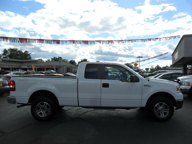 2007 Ford F150 CREW CAB RTL W/leather