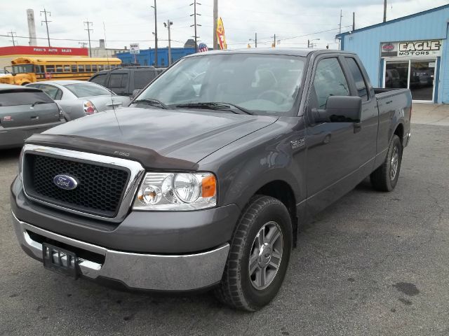 2007 Ford F150 SLE- 4X4