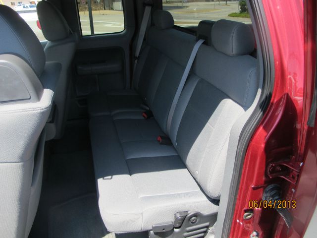 2007 Ford F150 XLT Supercrew Short Bed 2WD