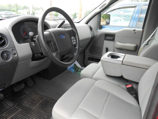 2007 Ford F150 REG CAB 119.