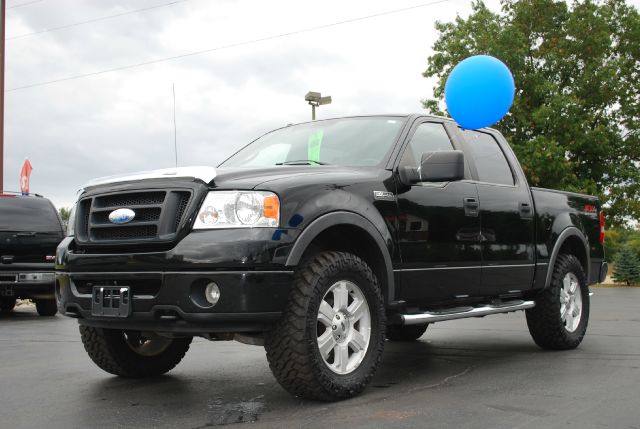 2007 Ford F150 4d,ac,pw,sunroof,leather