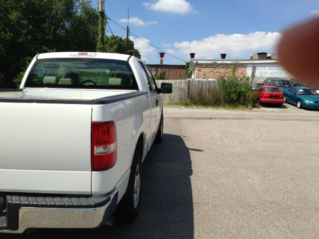 2007 Ford F150 SLE- 4X4