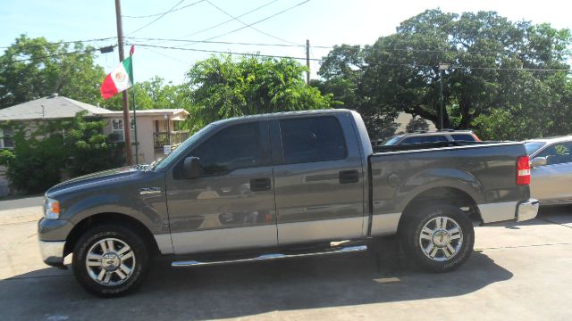 2008 Ford F150 SLT 1 Ton Dually 4dr 35