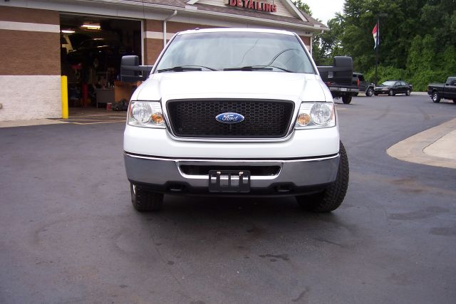 2008 Ford F150 LT Crew Cab