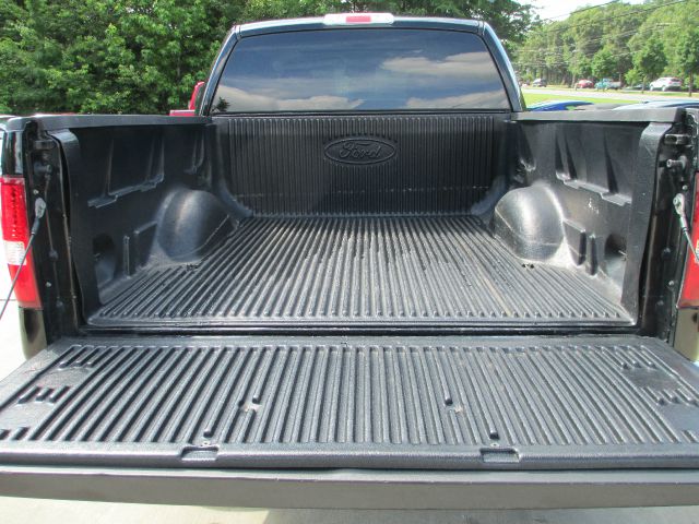 2008 Ford F150 Club Cab 131 WB