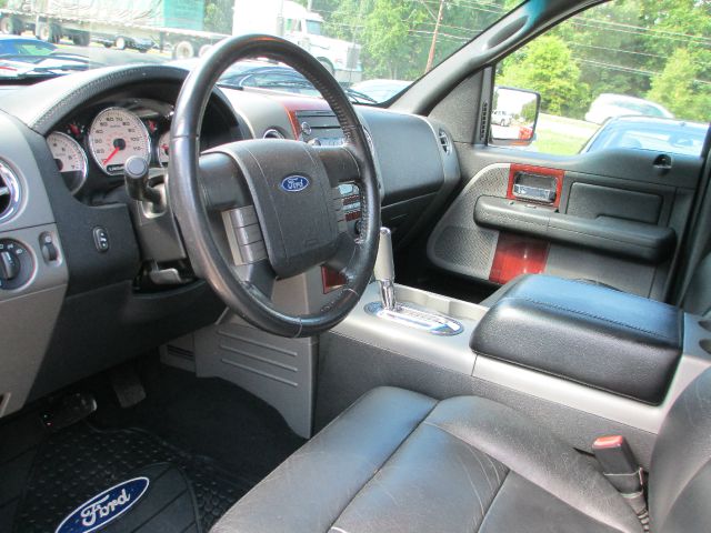 2008 Ford F150 Club Cab 131 WB