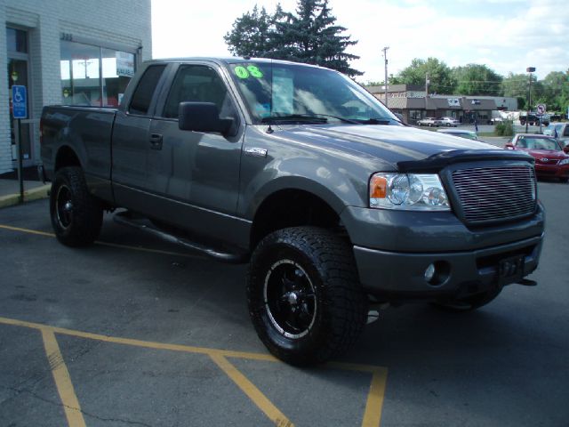 2008 Ford F150 CREW CAB RTL W/leather