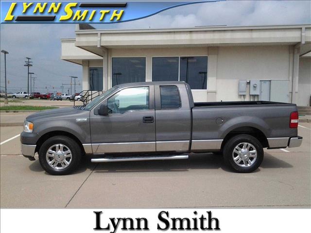 2008 Ford F150 Quad Cab 140.5 WB 4WD SLT