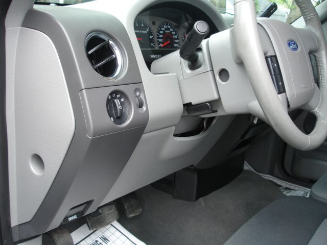 2008 Ford F150 3.6 AT 4WD LS