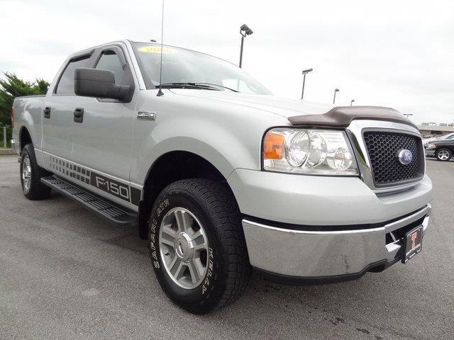 2008 Ford F150 SLT 1 Ton Dually 4dr 35