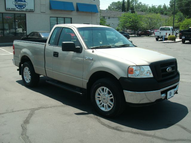 2008 Ford F150 Crew Cab Short Box 2-wheel Drive SLE