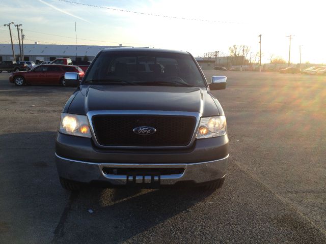 2008 Ford F150 SLT 1 Ton Dually 4dr 35