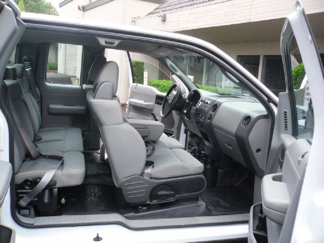 2008 Ford F150 LT Crew Cab