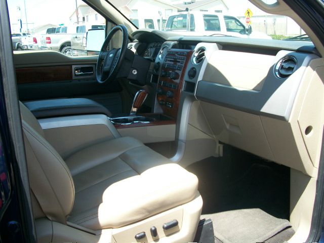 2009 Ford F150 C230 Sport W/navigation