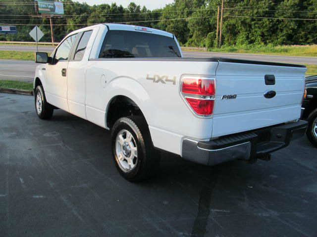 2009 Ford F150 Sport Hatcback