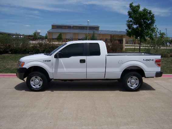 2009 Ford F150 4dr HB SRT4 FWD