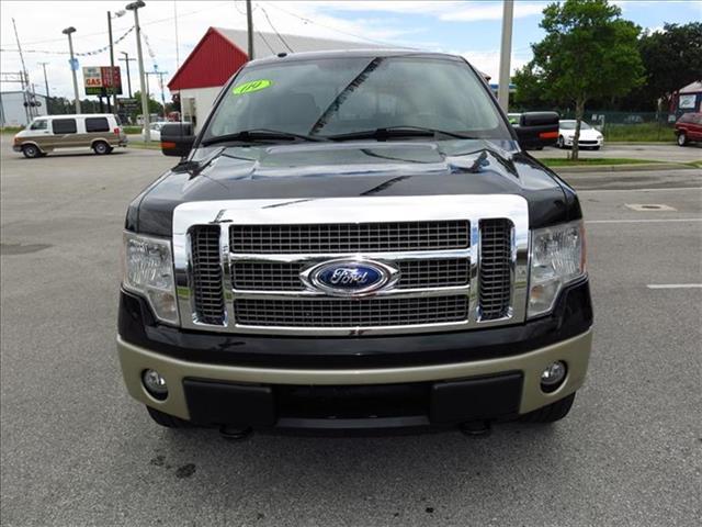 2009 Ford F150 4DR Sedan W/roof