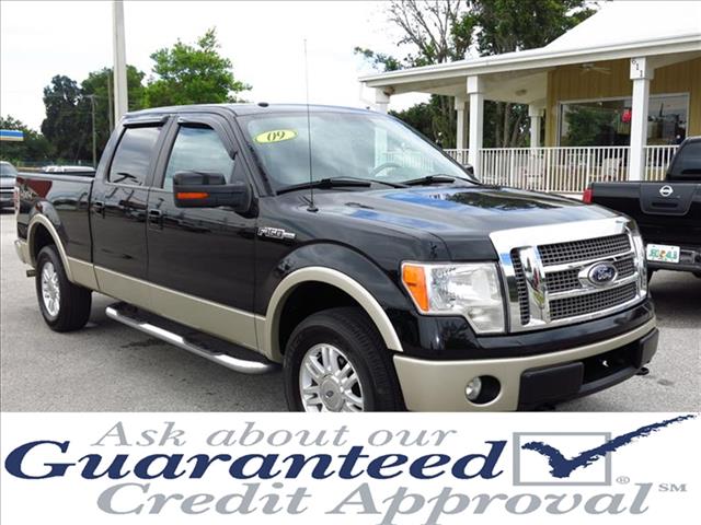 2009 Ford F150 4DR Sedan W/roof