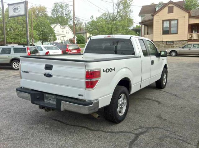 2010 Ford F150 2010 Cadillac CTS