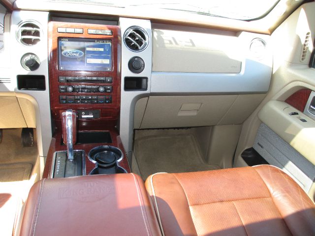 2010 Ford F150 SEL Premium Minivan 4D