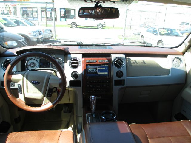 2010 Ford F150 SEL Premium Minivan 4D