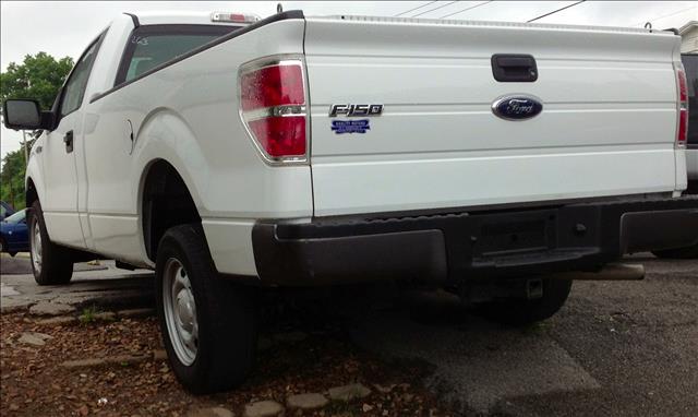 2010 Ford F150 SE SDN