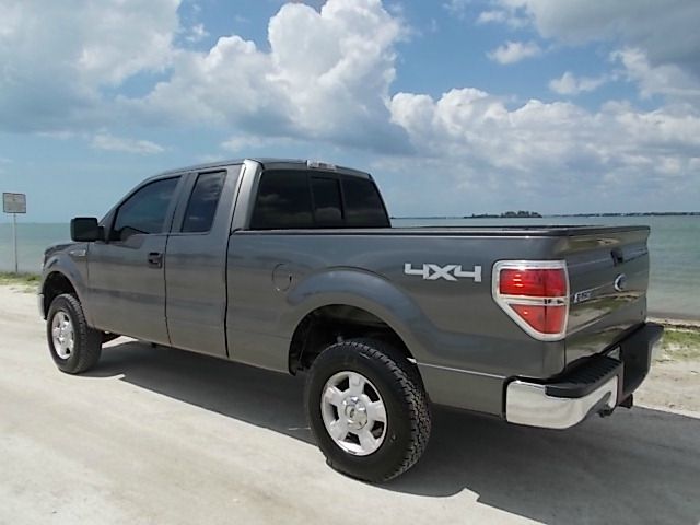 2010 Ford F150 LX V6 Coupe