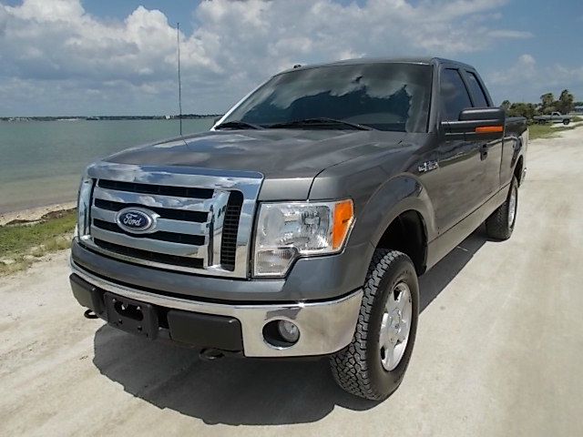 2010 Ford F150 LX V6 Coupe