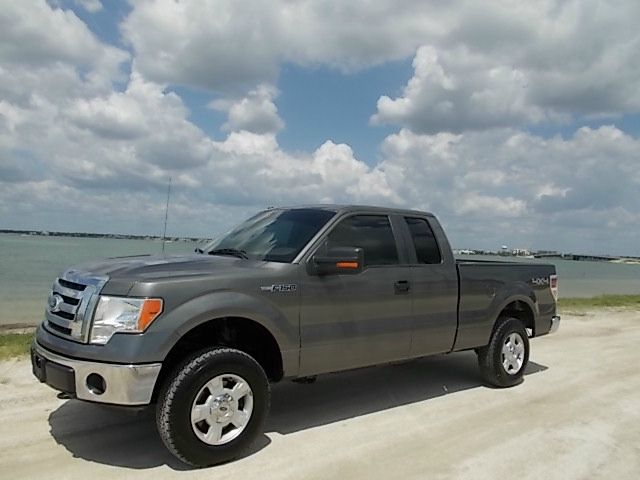 2010 Ford F150 LX V6 Coupe